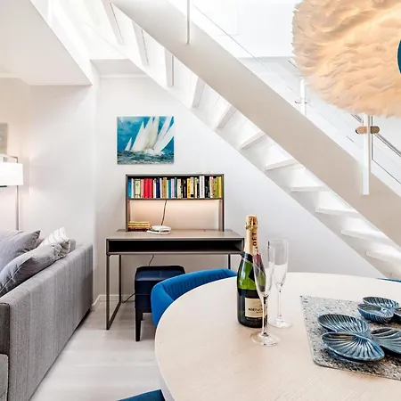 Prora Platinum Penthouse Aquamarin *